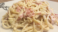 Espaguete com Requeijão e Presunto