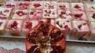 Mousse com Calda de Romã