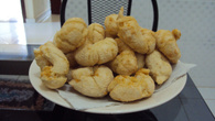 Biscoito de polvilho frito com queijo (não estoura ao fritar)