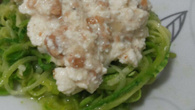 Macarrão de abobrinha com molho de ricota