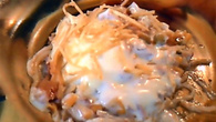 Espaguete com atum e molho 4 queijos ao forno