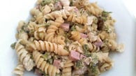 Macarrão ao alho cremoso