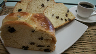 Rosca com leite condensado e passas
