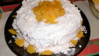 Torta gelada de pêssego com marshmallow da Rota do Charme