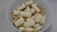 Sequilhos de coco e queijo