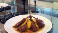 Carré de cordeiro com macarrão tagliolini