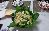 Macarrão com frango e rúcula