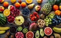 Xô ansiedade: coloque essas frutas calmantes no cardápio para ter dias mais tranquilos