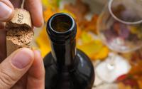 Se a rolha quebra na hora que eu abro uma garrafa de vinho, isso significa que a bebida está ruim?