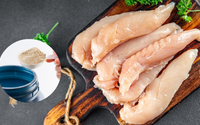 100 gramas de proteína não é 100 gramas de frango: entenda quanto você precisa comer para bater a meta