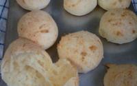 Pão de queijo mineiro
