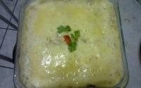 Escondidinho de macaxeira com carne  de sol