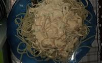 Macarrão ao molho branco de camarão