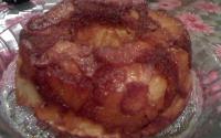 Bolo caramelado