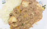 Estrogonofe de carne moída