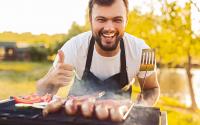 Os churrasqueiros não querem que você saiba desses 7 segredos para o churrasco perfeito sem gastar uma fortuna