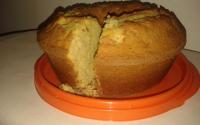 Bolo de fubá com coco