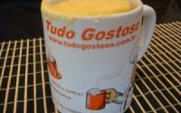 Bolo de fubá na caneca