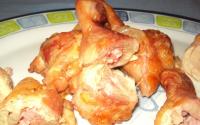 Coxa de frango recheada assada