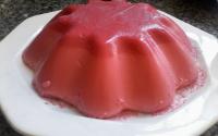 Gelatina cremosa com leite