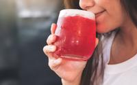 Nem laranja, nem limão: essa fruta tem 50 a 100 vezes mais vitamina C; aprenda como fazer um suco delicioso