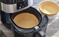 Sou especialista em air fryer e garanto: “O papel manteiga não é uma dádiva de Deus para o cozimento, é melhor evitá-lo”.
