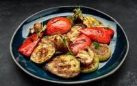 Finalmente descobri o jeito certo de fazer legumes na air fryer para ficarem saborosos, suculentos e no ponto perfeito