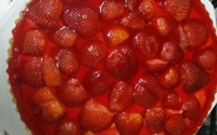 Torta de morango (com biscoito maisena)