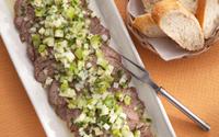 Carne fria com vinagrete verde