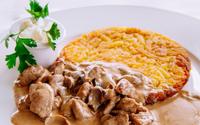 Picadinho de bode com batata rosti