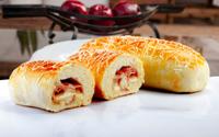 Brioche de queijo e presunto