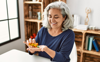 Poucos sabem, mas o ômega-3 combinado com essa vitamina pode ser a melhor dupla de suplementação para retardar o envelhecimento