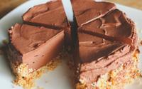 Receita de torta de chocolate, a sobremesa mais fácil e caseira possível