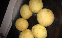 Pão de queijo fácil