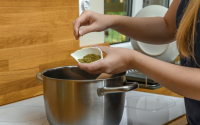 Adicionei essa especiaria na minha alimentação e agora durmo como um bebê, tenho uma ótima digestão e a imunidade está reforçada