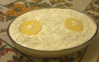 Pavê de abacaxi com pão-de-ló