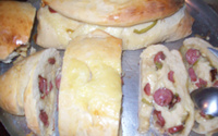 Pão de cebola e calabresa