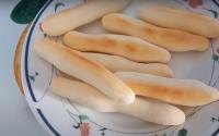 Receita simples de palitinho crocante de tapioca: só 2 ingredientes e um lanche pronto em poucos minutos