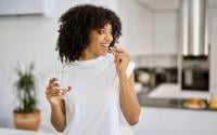 Existe horário ideal para tomar cálcio e aumentar a absorção do mineral, mas eu aposto que você não sabia!