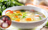 Adicionamos este vegetal às sopas, mas ele pode transformá-las em veneno: você nem suspeitaria