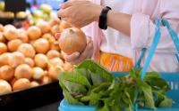 Você escolheu cebola errado a vida inteira e não sabia, mas eu te ensino como achar as melhores do mercado