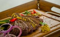 Picanha ao molho de mostarda
