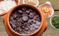 Será que precisa deixar o feijão da feijoada de molho também? A resposta vai te surpreender!