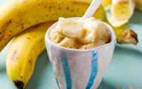 Nada de tirar a casca: como congelar bananas do jeito mais fácil