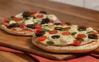 Pizza no pão pita 