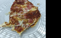 Omelete com mortadela