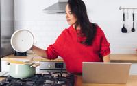 Vale a pena ter um cooktop em casa? Saiba por que esse eletrodoméstico tem conquistado tantas cozinhas