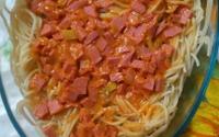 Macarrão com mortadela