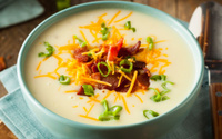 Nesse frio, essa sopa de cebola do estilo Outback vai fazer sucesso no jantar da sua família!