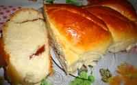 Rosca doce recheada
